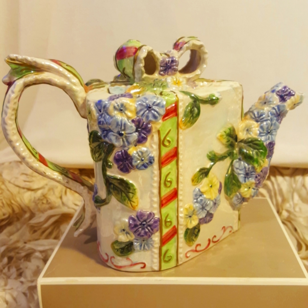 Teapot Decorative Floral Ribbon Ceramic.